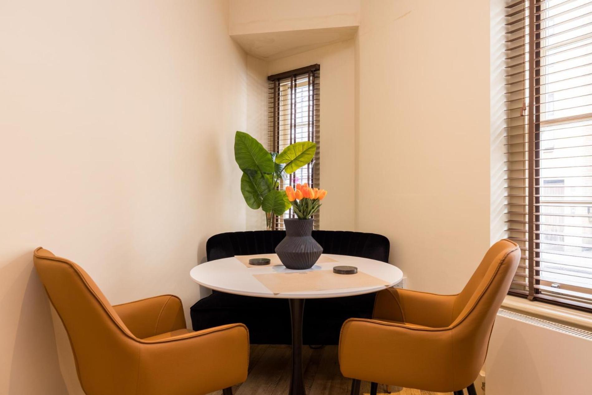Muse 1 Bedroom In Belgravia * Londra
